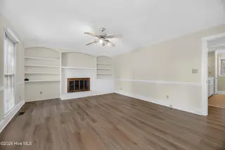 202 Queen Annes Road, Greenville, NC 27858 – photo 8: 029_DSC_4389