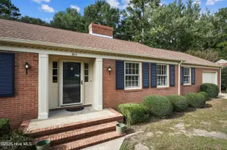 611 Gloucester Road, Goldsboro, NC 27534 — 3-bedroom home in Spring Valley, Goldsboro, NC, photo 2 of 37: 04-611 Gloucester Rd-4