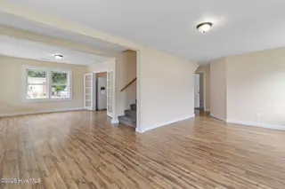 1319 Moore Street, Elizabeth City, NC 27909 – photo 17: 17-web-or-mls-moo-16