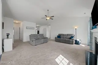 1010 Blue Water Boulevard, New Bern, NC 28562 – photo 13: 29-web-or-mls-DSC_2491