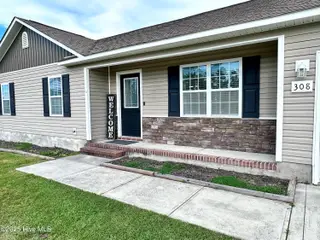 308 Basil Court, Hubert, NC 28539 – photo 2