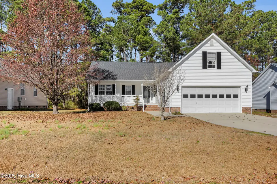 119 Leonard Drive, New Bern, NC 28560 – photo 1 of 33: 1_2