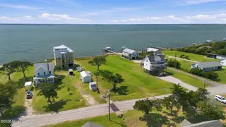 606 Island Road, Harkers Island, NC 28531 – photo 7: 9-web-or-mls-DJI_20260918124334_0022_D