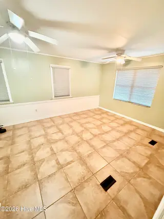 406 Drexel Lane, Winterville, NC 28590 – photo 6: IMG_7254