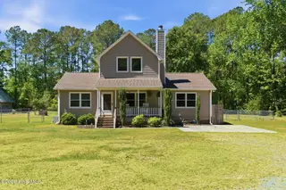 1941 Nc Hwy 133, Rocky Point, NC 28457 – photo 1: Front