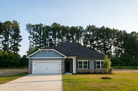318 Eastwood Drive, Wallace