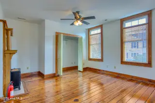 215 Queen Street, Wilmington, NC 28401 – photo 19: 215 Queen St. - Interior - Edited_17