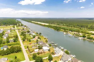 107 Tradewinds Road, Newport, NC 28570 – photo 15: 107 Tradewinds Rd