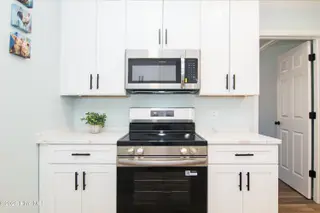 116 Kelly Road, Wilmington, NC 28409 – photo 8: Kitchen