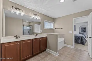 118 Sandy Springs Road, Aberdeen, NC 28315 – photo 23: Primary bathroom