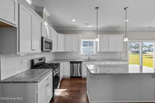 2328 Rhinestone Drive, Winterville, NC 28590 – photo 6: 7-web-or-mls-BLS_0012