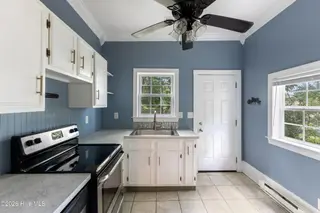 804 S 6th Street, Wilmington, NC 28401 — 2-bedroom home, Wilmington, NC, photo 10 of 16: 11_img_8307