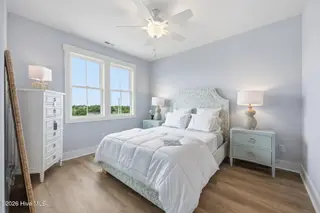 200 Olde Towne Yacht Club Drive 52, Beaufort, NC 28516 – photo 22: 35-web-or-mls-IMG_8419