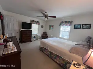 5312 Trent Woods Drive, Trent Woods, NC 28562 – photo 16: Primary Bathroom