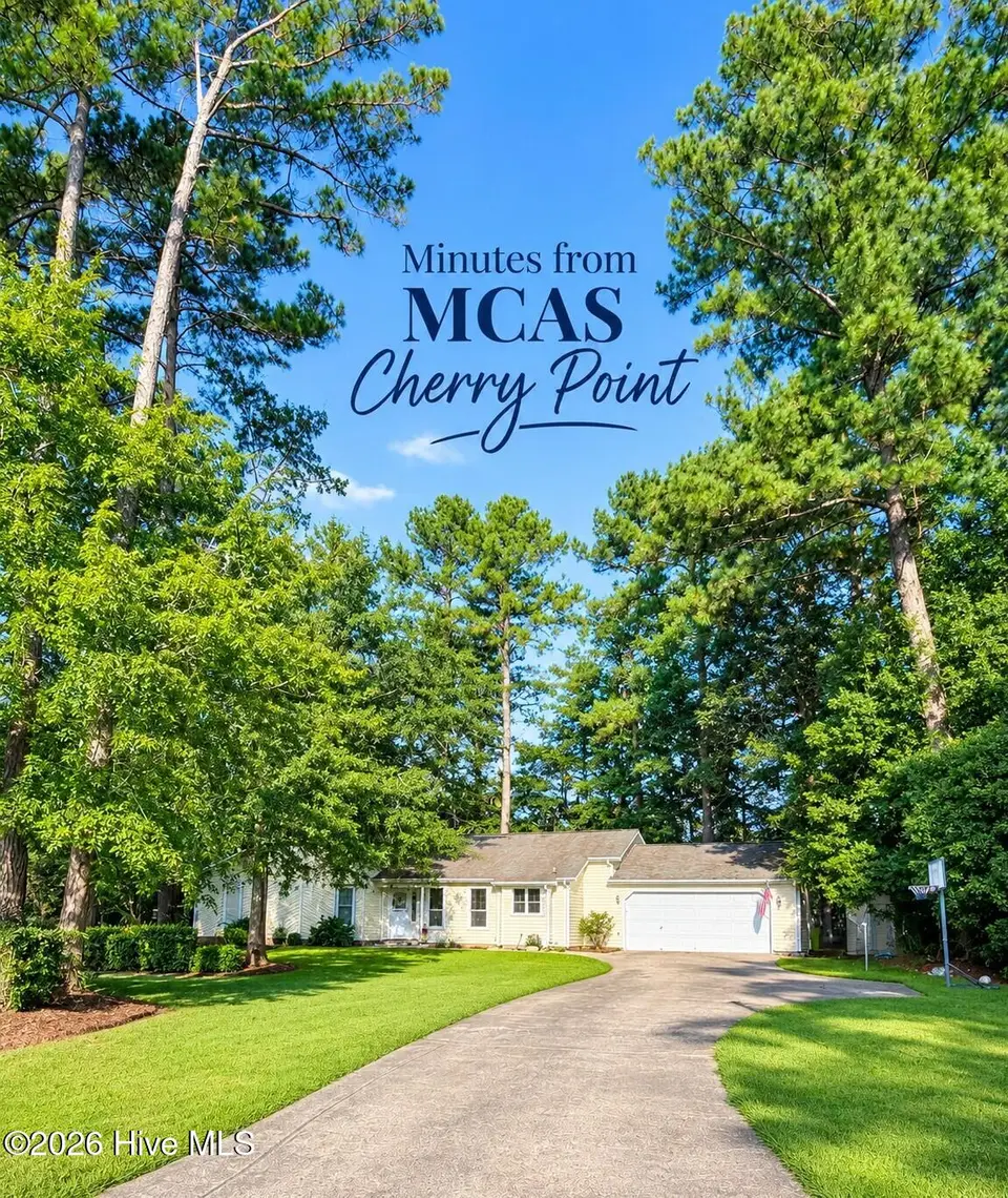 105 Norman Court, New Bern, NC 28560 – photo 1 of 8: MINTUES FROM MCAS Cherry Point