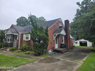 1406 E Holly Street, Goldsboro, NC 27530 – photo 2: Right Side View of Home