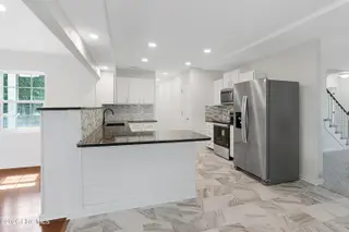 113 Casey Lane, Newport, NC 28570 – photo 5: Kitchen