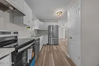 7 Walnut Drive, Jacksonville, NC 28546 – photo 13: 20251031150043718084000000-o