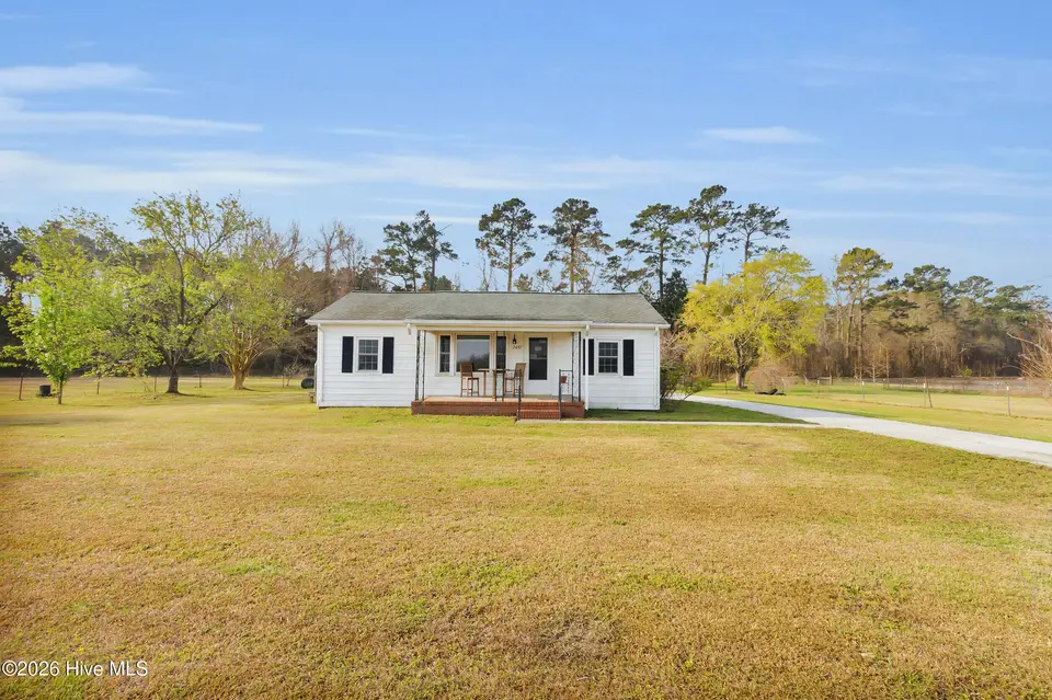 2457 White Oak River Road, Maysville, NC 28555 – photo 1 of 35: 1_10 (3)