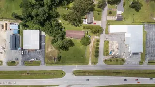275 W Us 70 Highway W, Havelock, NC 28532 – photo 10: Almost An Acre Of Land