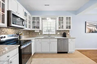 508 Triton Lane, Surf City, NC 28445 – photo 6: 22-IMG_0047