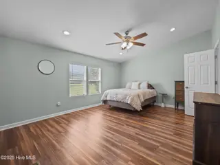 2738 White Oak River Road, Maysville, NC 28555 – photo 14: 17-web-or-mls-16-print-P1011667