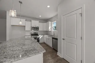 811 Pelican Drive, New Bern, NC 28560 – photo 8: Kitchen1