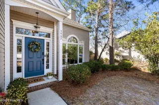 3902 Providence Court, Wilmington, NC 28412 – photo 4: 6-web-or-mls-DSC06938