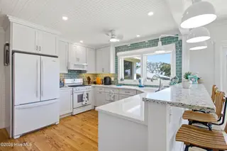 210 Upchurch Drive, Newport, NC 28570 – photo 18: IMG_7859 (1)