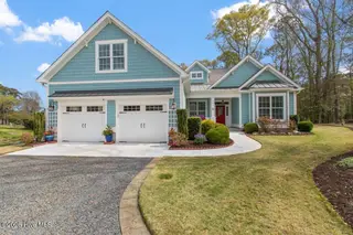 922 Oyster Pointe Drive, Sunset Beach, NC 28468 – photo 3: Front of Home