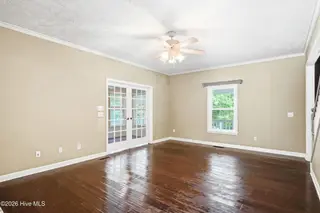 305 Grovediere Lane, Hampstead, NC 28443 — 4-bedroom home in Forest Sound, Hampstead, NC, photo 13 of 75