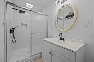 610 Vernon Drive, Jacksonville, NC 28540 – photo 13: Bathroom #3 View1