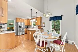 117 Woodridge Drive, Morehead City, NC 28557 – photo 15: 34-web-or-mls-117 Woodridge 051-edit