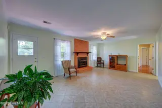 736 Kelly Road, Wilmington, NC 28409 – photo 8: 736KellyRoad(18)