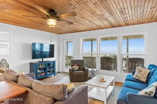 149 Ocean Boulevard W, Holden Beach, NC 28462 – photo 9: 149 Ocean Blvd West