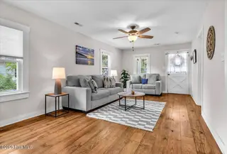 129 Glendale Drive, Wilmington, NC 28401 — 2-bedroom home in Wrightsboro, Wilmington, NC, photo 9 of 56