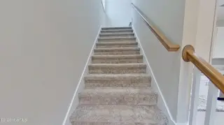 624 S 8th Street, Wilmington, NC 28401 — 3-bedroom home in Dawson-Castle Street, Wilmington, NC, photo 18 of 27: 13 - South 8th - Stairs