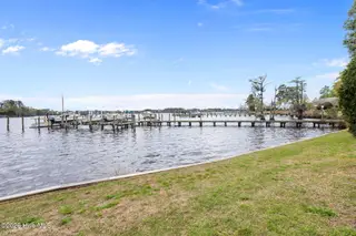 10 Batts Hill Road, New Bern, NC 28562 – photo 8: 42-web-or-mls-DSC_7187
