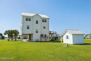 240 Live Oak Road, Newport, NC 28570 – photo 11: 45-web-or-mls-1S3A8624