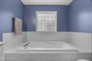 8836 Plantation Landing Drive, Wilmington, NC 28411 – photo 18: 25_bathroom