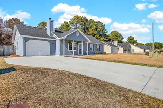 127 Glenwood Drive, Hubert, NC 28539 – photo 3: 03