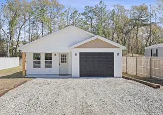 3660 Lakeview Drive SW, Supply, NC 28462 – photo 1: Front Exterior