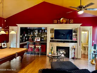 408 Wexford Place, Trent Woods, NC 28562 – photo 17: Open floor plan