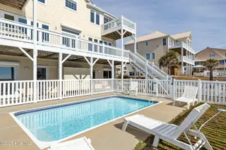 9711 Dolphin Ridge Road, Emerald Isle, NC 28594 – photo 4: 2-web-or-mls-_S3A8170