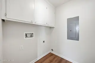 2128 Flagstone Court G1, Greenville, NC 27834 – photo 4: 04
