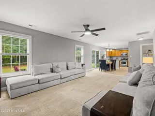 907 Stagecoach Drive, Jacksonville, NC 28546 – photo 15: 025a6787