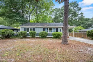 813 Holbrooke Avenue, Wilmington, NC 28412 – photo 4: EX6A4406 (1)