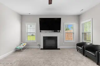 209 Gilliken Court, Jacksonville, NC 28546 — 4-bedroom home in Onslow Bay, Jacksonville, NC, photo 12 of 35: gilliken-20
