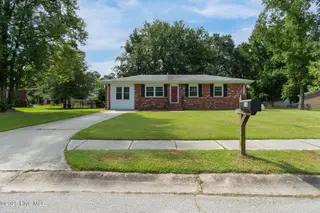 314 Cardinal Road, Jacksonville, NC 28546 – photo 3: 314 Cardinal-2