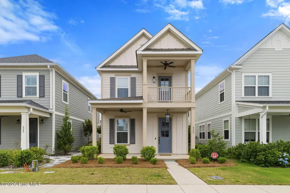 824 Edgerton Drive 509, Wilmington, NC 28412 – photo 1 of 43: 2-web-or-mls-GI - 824 Edgerton Dr - List
